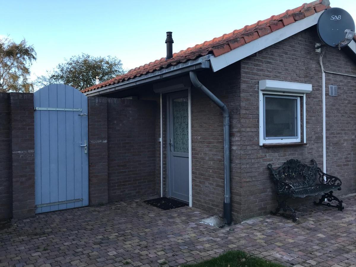 Slapen Bij De Zeeuwse Lala Bed & Breakfast IJzendijke Екстериор снимка