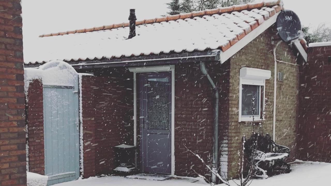 Slapen Bij De Zeeuwse Lala Bed & Breakfast IJzendijke Екстериор снимка